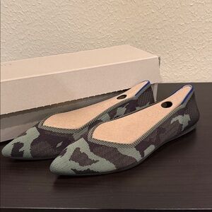 Rothy's Olive Camo Flats Sz 8.5
